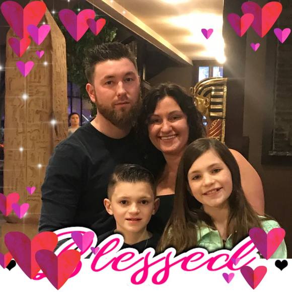 Meet your Posher, Stephanie - Picture 1 of 1